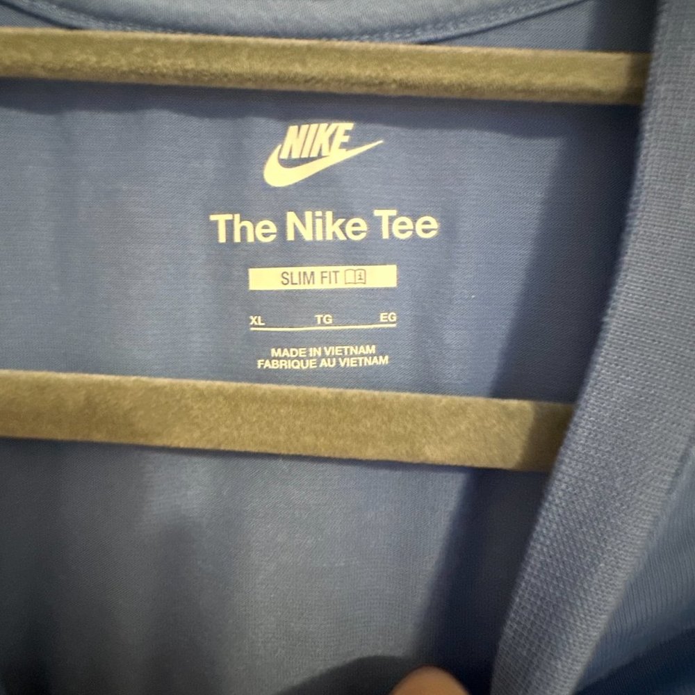 Nike Sportswear Essential Women's Slim Cropped T-Shirt - Size XL - Polar Blue - Picture 5 of 6